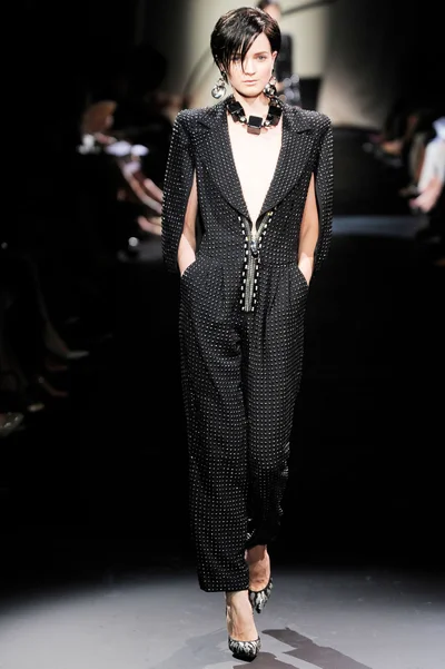 Look 32